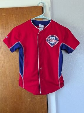 Majestic Red and Navy Phillies Kids Jersey Size A (8)